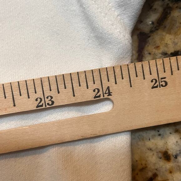 Hollister Women Large White Mountain Graphic Crewneck Pullover Alaska Sweatshirt - Picture 3 of 6